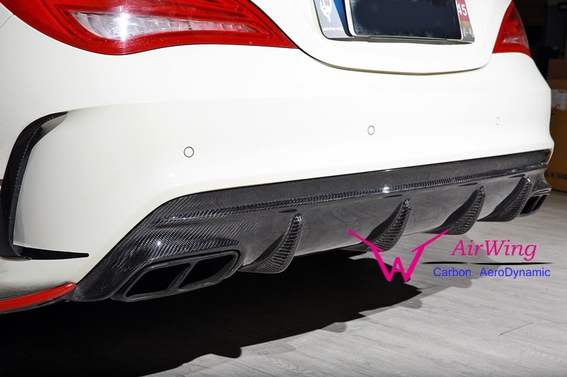 W117 - CLA45 facelif style Carbon Rear Diffuser 03